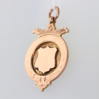 A 9ct yellow gold fob 10.5 grams 