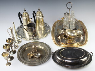 A pair of silver plated ribbon and bow sauce boats and minor plated wares 