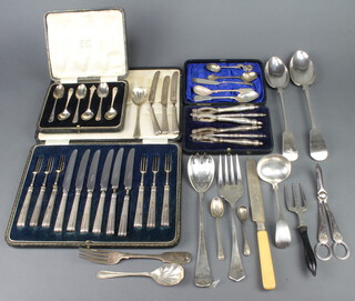 Six silver teaspoons, mixed dates, 72 grams, a cased set of nut crackers and picks, a cased set of dessert eaters and minor plated wares 