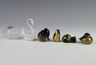 An Isle of Wight glass bird 3cm, a ditto cat 2cm, penguin 4cm, elephant 4cm, swan 4cm and an egg box and cover 