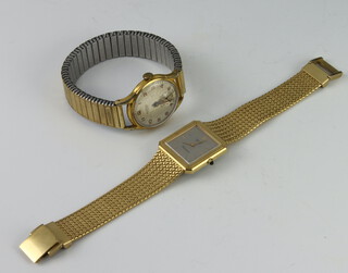 A gentleman's gilt cased Roma wristwatch with seconds at 6 o'clock, a Seiko ditto 