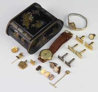 A gentleman's vintage Services Windsor wristwatch and minor jewellery 