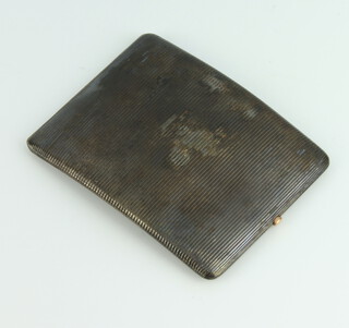 An Edwardian silver ribbed cigarette case with yellow metal button London 1906, 154 grams gross
