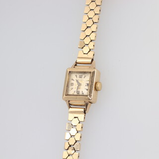 A lady's 9ct yellow gold Longines wristwatch on a ditto bracelet 17.2 grams including glass 