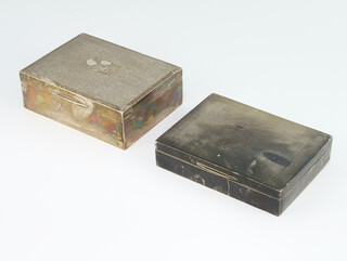 An engined turned silver cigarette box Birmingham 1973 11.5cm and a ditto Birmingham 1987 11.5cm 