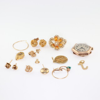 A 9ct yellow gold, wristwatch case, minor broken gold jewellery 14.9gms