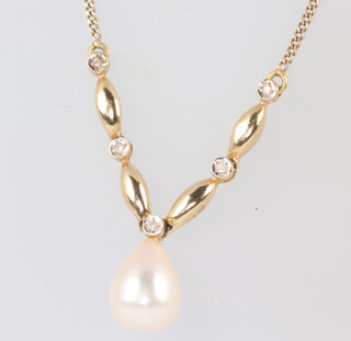 A 14ct yellow gold cultured pearl and diamond necklace, 40cm, 4 grams