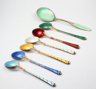 A Danish sterling silver and green guilloche enamel caddy spoon, six similar coffee spoons (3 a/f), 76gms