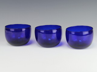 Three Georgian bristol blue finger bowls, 11.5cm