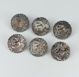 A set of 6 Edwardian repousse silver buttons decorated with a lady harpist, Birmingham 1902, 18 grams, 22cm 