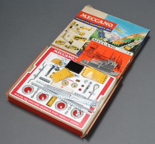 A Meccano Mounting Engineer set 7 