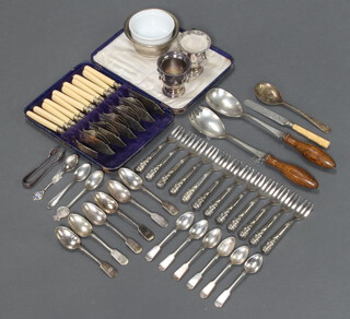 A pair of silver plated salad servers with wooden handles, 6 fish knives and forks cased and other minor plated items 