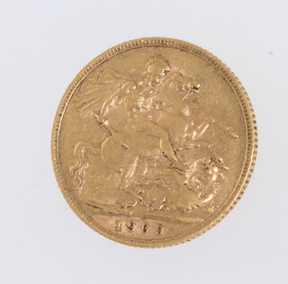 A sovereign 1909