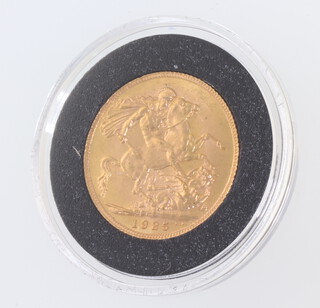 A sovereign 1925