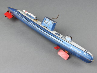 A Japanese Inakita model tinplate clockwork model submarine no.1 Nautilus 8cm x 40cm x 6cm d 