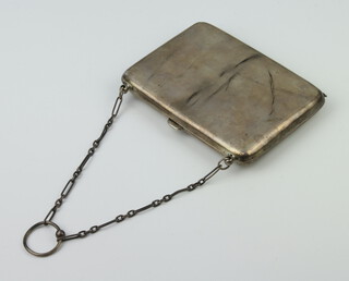A sterling silver dance card holder with chain, gross weight 158 grams, 10cm x 8cm 