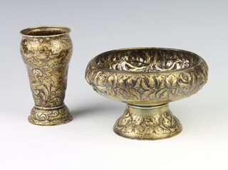 An 830 standard pedestal bowl decorated with flowers, a ditto vase, 348 grams 