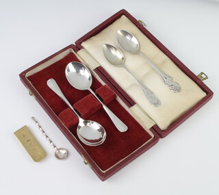 A pair of cased silver spoons London 1964, 3 others and a paperclip 80gms 