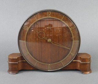 Smiths, an Art Deco electric timepiece contained in a mahogany case with gilt Arabic numerals 19cm x 23cm 