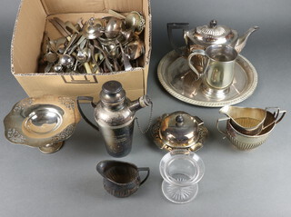 An Art Deco silver plated cocktail shaker and minor plated wares 