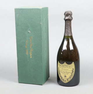 A bottle of 1990 Moet Chandon Dom Perignon champagne, boxed 