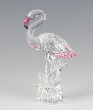 A Swarovski Crystal figure of a flamingo by Gabriele Stamey no.289733/76000003, 15cm, boxed and with paperwork 