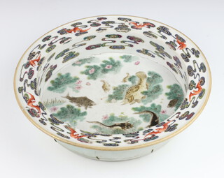 A 19th Century Chinese famille rose circular bowl decorated with fish and bats 28cm 