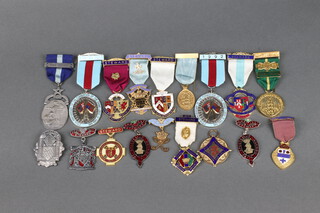 A quantity of Masonic charity jewels