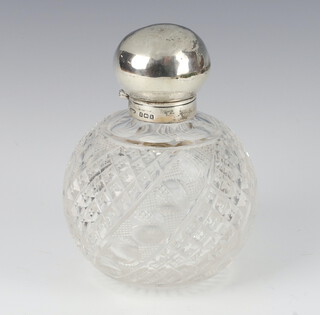 An Edwardian silver mounted cut glass scent bottle Birmingham 1909, 12cm 