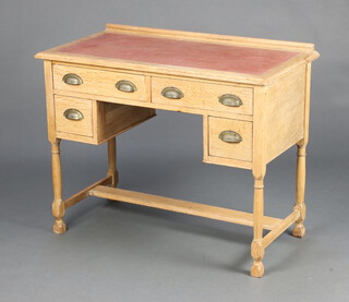 An Edwardian bleached oak writing table with raised back and inset writing surface, above 2 long and 2 short drawers, raised on turned supports, H framed stretcher 79cm H x 98cm w x 50cm w 