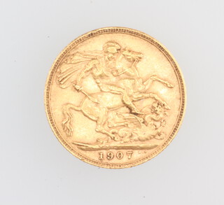 A sovereign 1907, 7.9gms