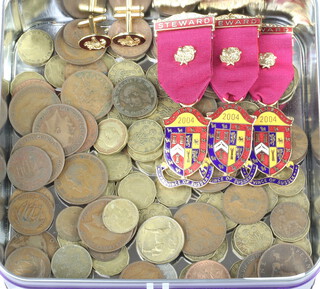 Three Masonic charity jewels, a pair of gilt metal cufflinks together with a collection of George VI threepenny bits and bronze coinage 
