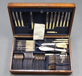 A canteen of Mappin & Webb silver plated cutlery for 8 