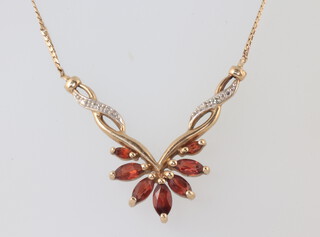 A 9ct yellow gold gem set necklace 40cm 4.9grams 