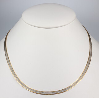 A 9ct yellow gold flat link necklace, 45 cm, 8.8 grams 