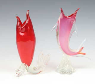 A vaseline pink glass vase in the form of a fish 27cm, a red ditto 27cm 