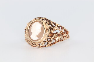 A 9ct yellow gold cameo ring with pierced shank 3.6 grams, size M 1/2
