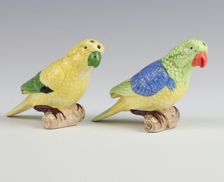 Two 1930's pottery salt and pepper in the form of 2 standing cockatiels 7cm 