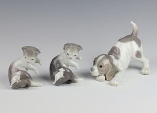 A Lladro figure of a puppy, base impressed 424-28 D 11cm together with 2 ditto figures of a kitten and mouse 8cm 