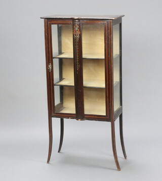 An Edwardian painted and inlaid mahogany display cabinet fitted shelves enclosed by a glazed panelled door, raised on splayed feet 121cm h x 60cm w x 34cm d 
