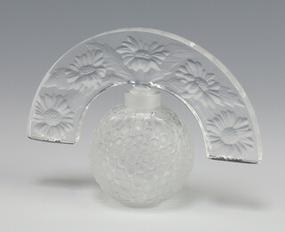 A modern Lalique Flacon Folie scent bottle and stopper with etched lower case mark lalique france 8cm, boxed 