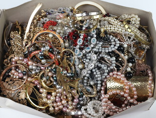 A large quantity of vintage and other costume jewellery 