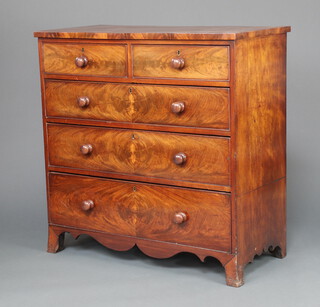 A Victorian mahogany chest of 2 short and 3 long drawers with turned handles, raised on bracket feet 107cm h x 106cm w x 52cm d 