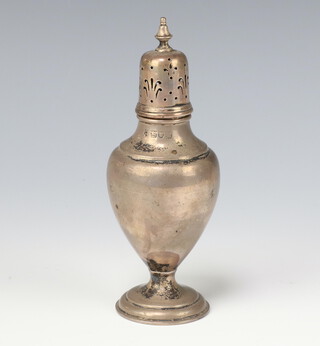 An Edwardian silver Queen Anne style sugar caster of vase form, London 1907, 98 grams