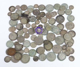 A quantity of pre-1947 UK coinage, 450 grams 