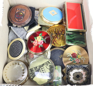 A collection of 27 commemorative, vintage and later compacts including Stratton