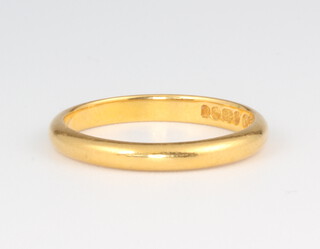 A 22ct yellow gold wedding band, size J, 2.5 grams 