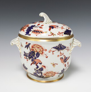 A Coalport Majestic pattern twin handled urn and cover 22cm 