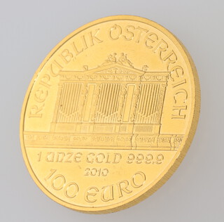 A commemorative 24ct gold, 100 euro coin 2010, 31.1 grams 
