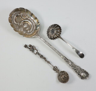 A Victorian silver serving spoon London 1897, 2 other spoons, 127 grams 